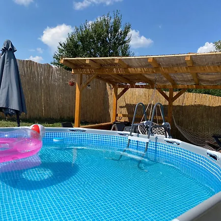 Holiday home Luxury House Nena Fruska Gora - Kuca Za Odmor Velika Remeta