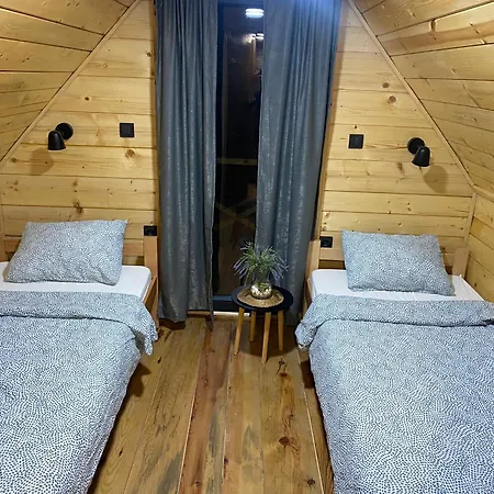 Luxury House Nena Fruska Gora - Kuca Za Odmor Holiday home Velika Remeta