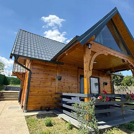 Vakantiehuis Luxury House Nena Fruska Gora - Kuca Za Odmor Velika Remeta